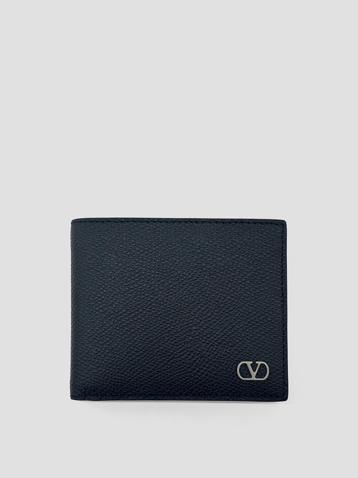 V Logo Signature Billfold Wallet Only Card