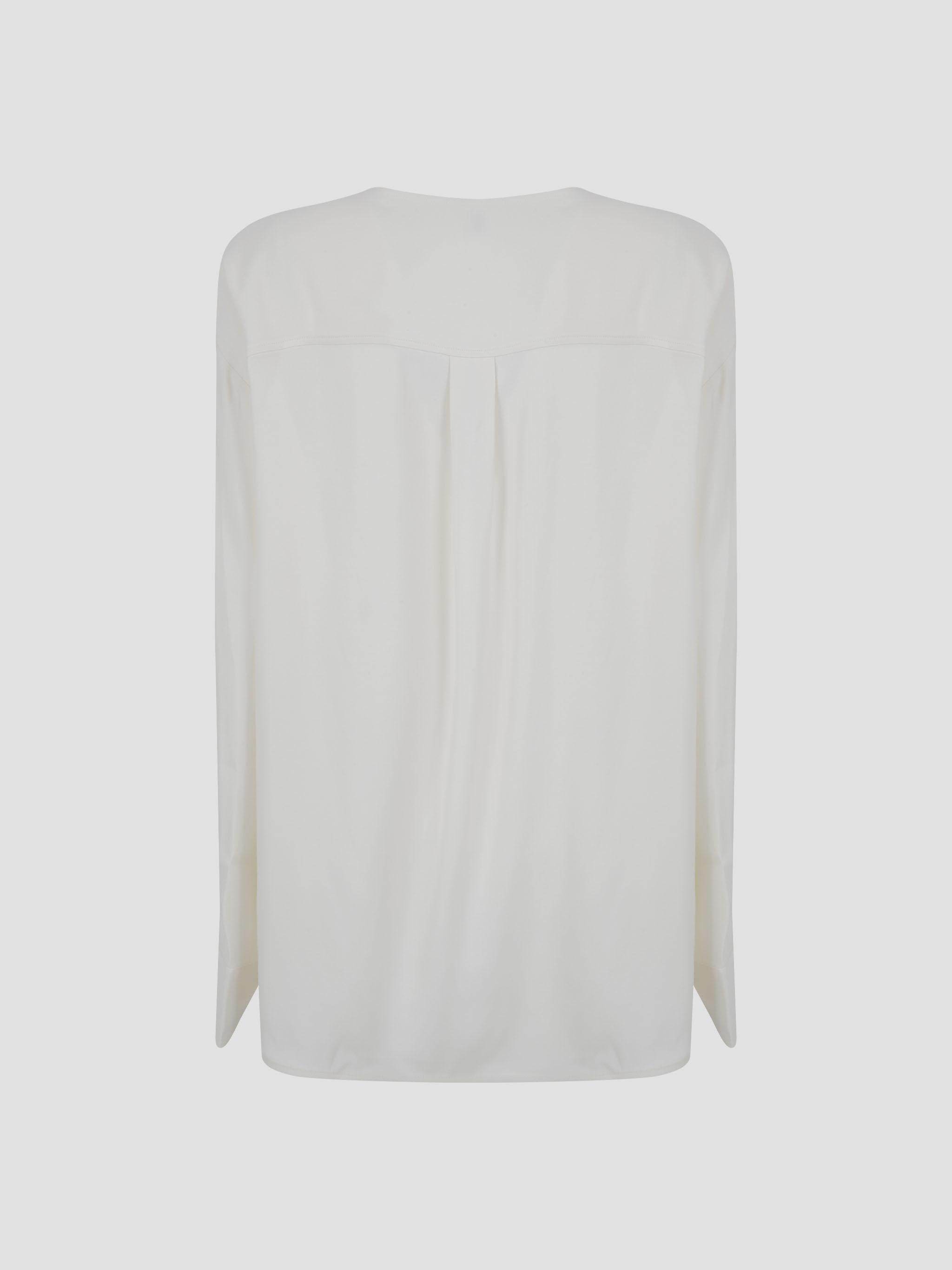 Bluza iz kepra z V-izrezom
