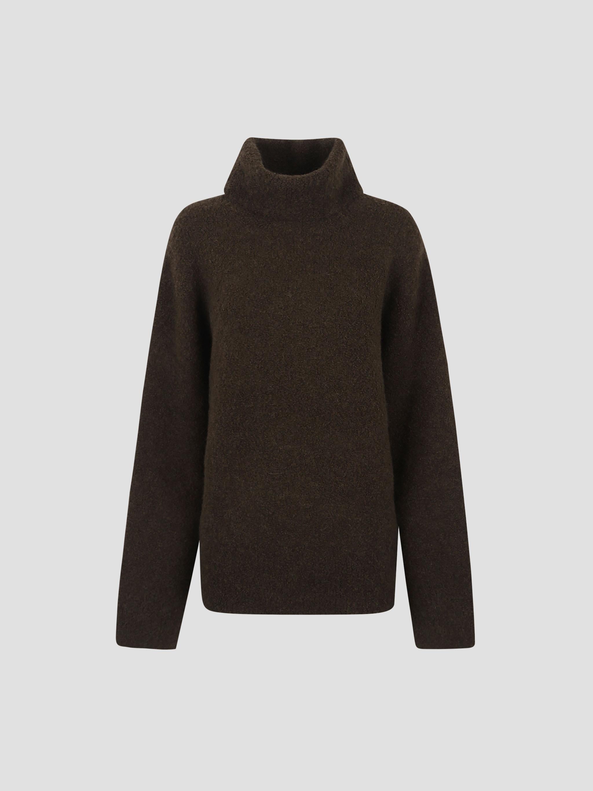 Boucle Turtleneck
