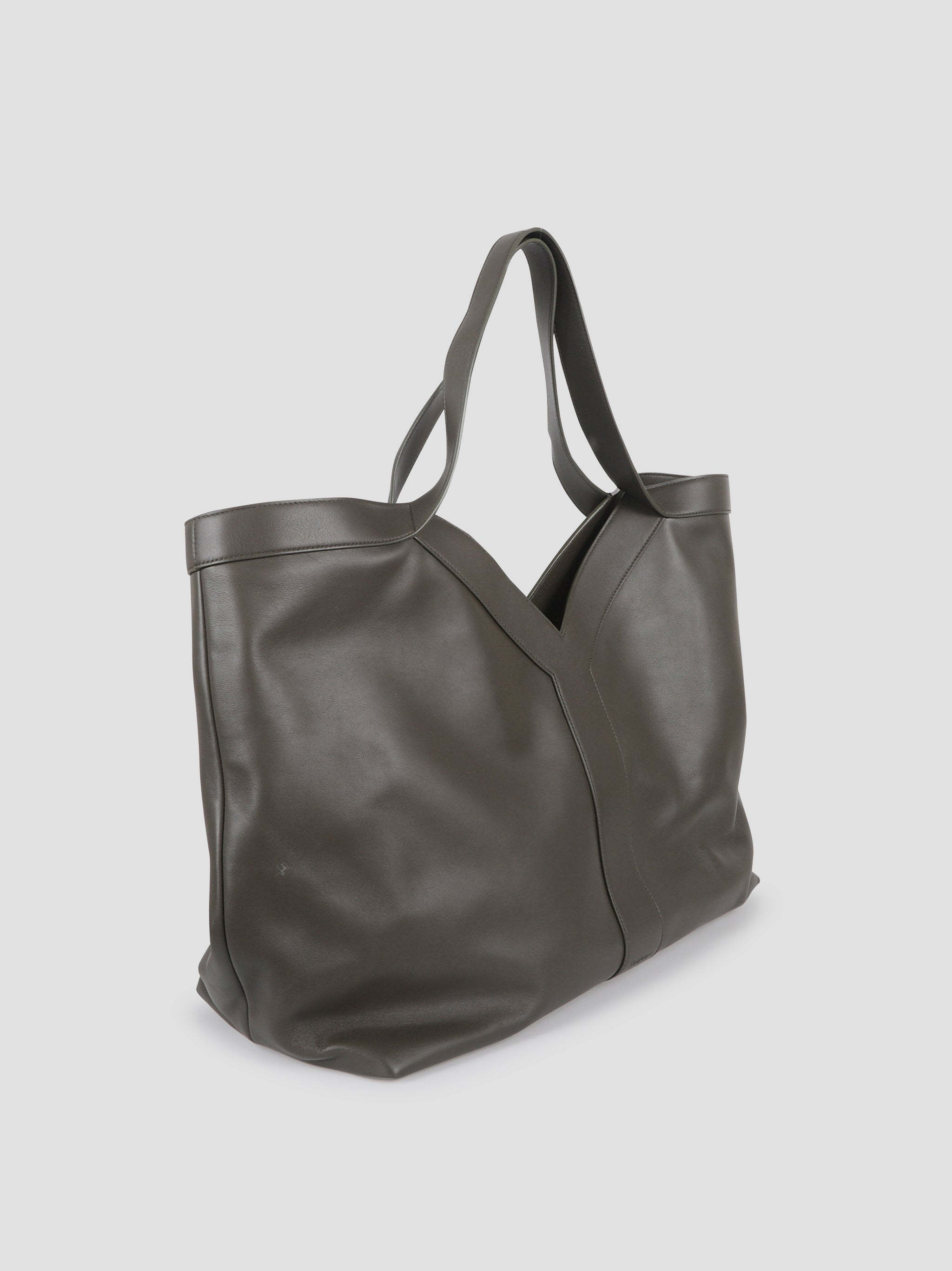 Y Large Tote Bag