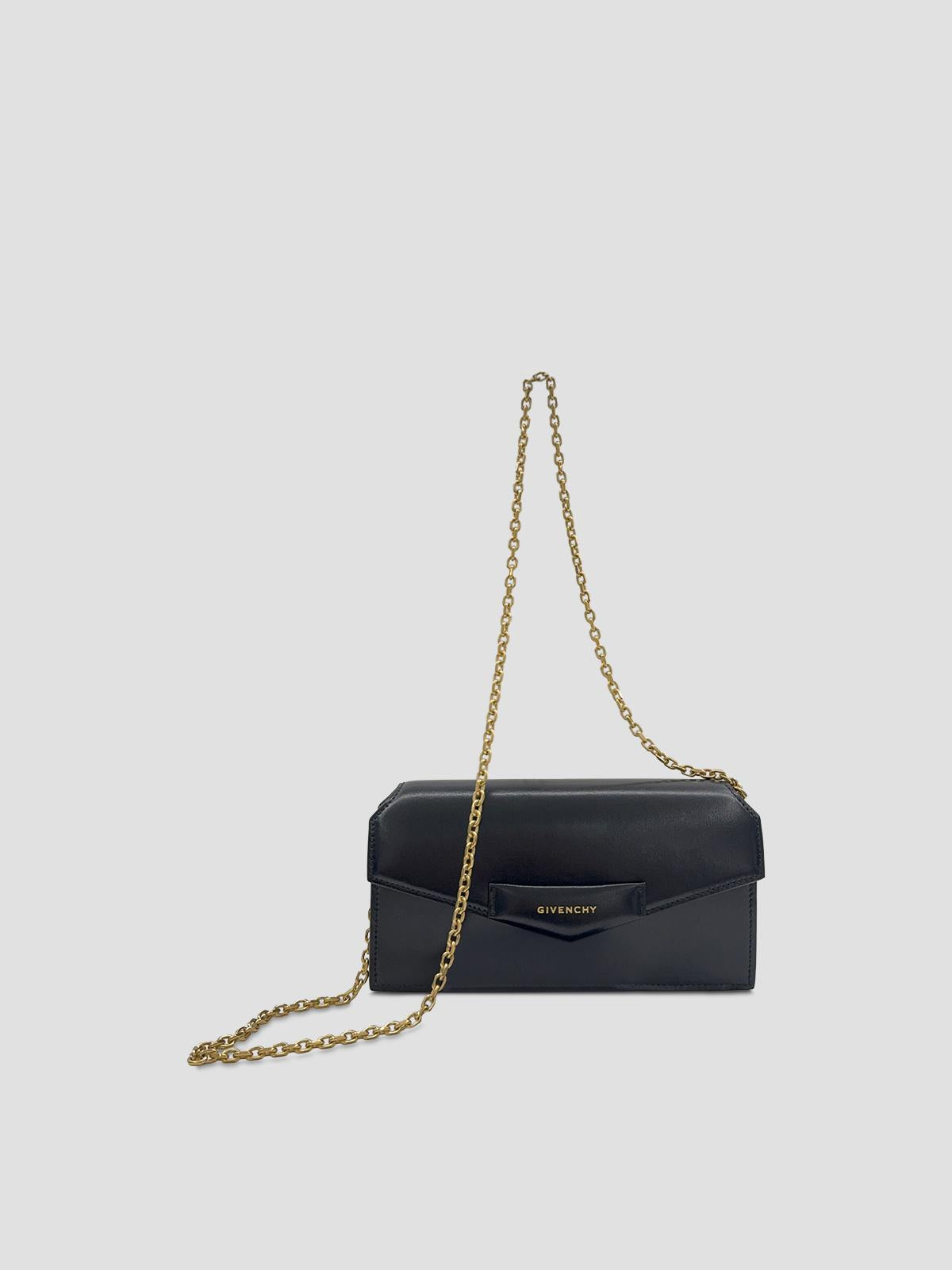 Antigona On Chain